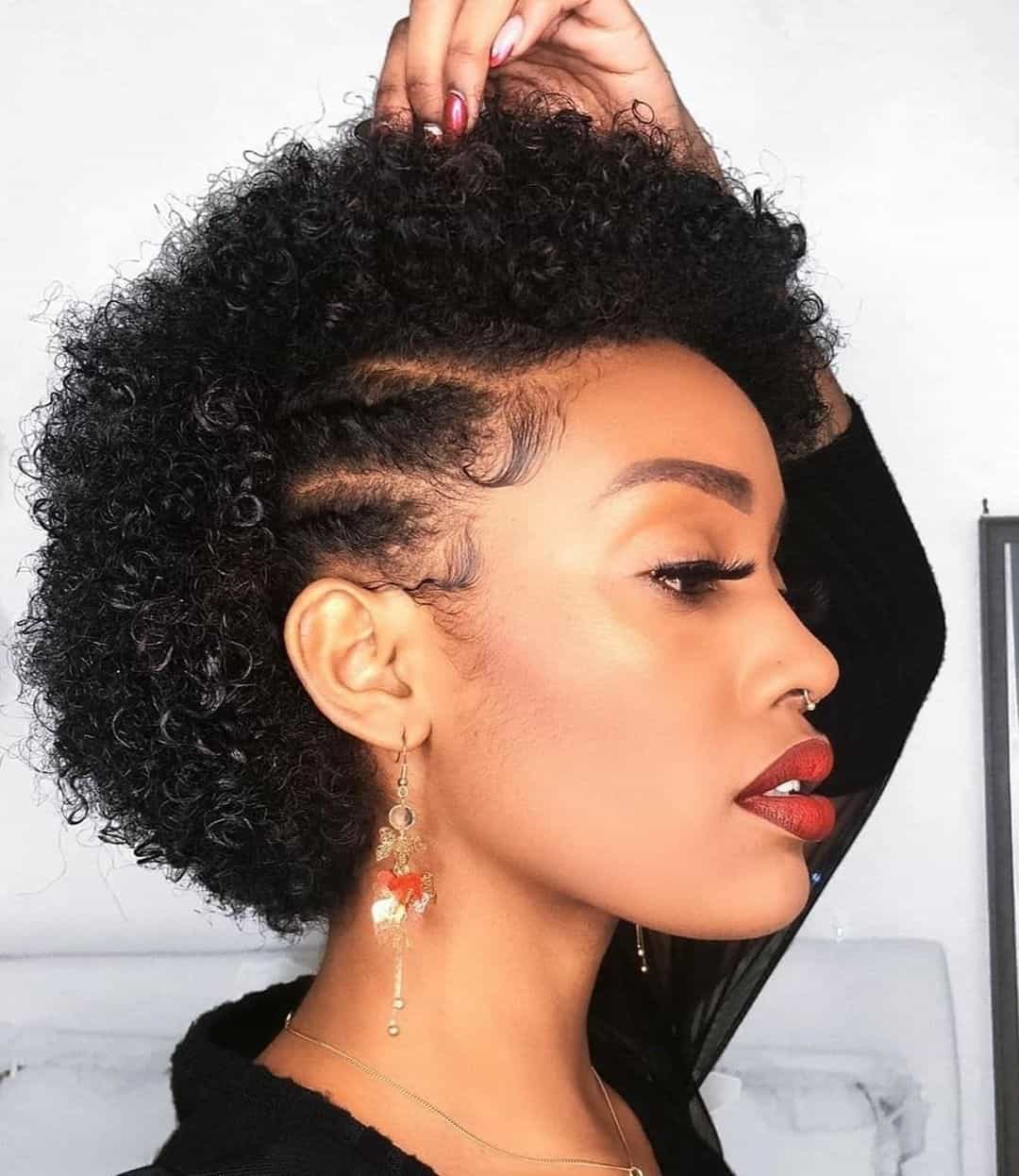 Short natural hair styling