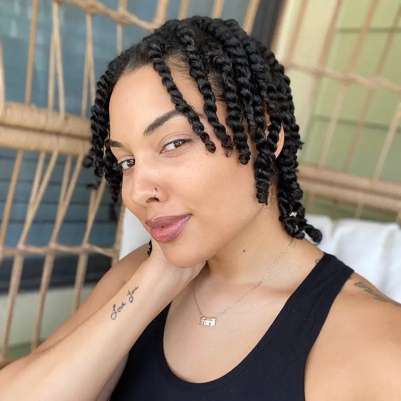 Two strand twist for natural hair