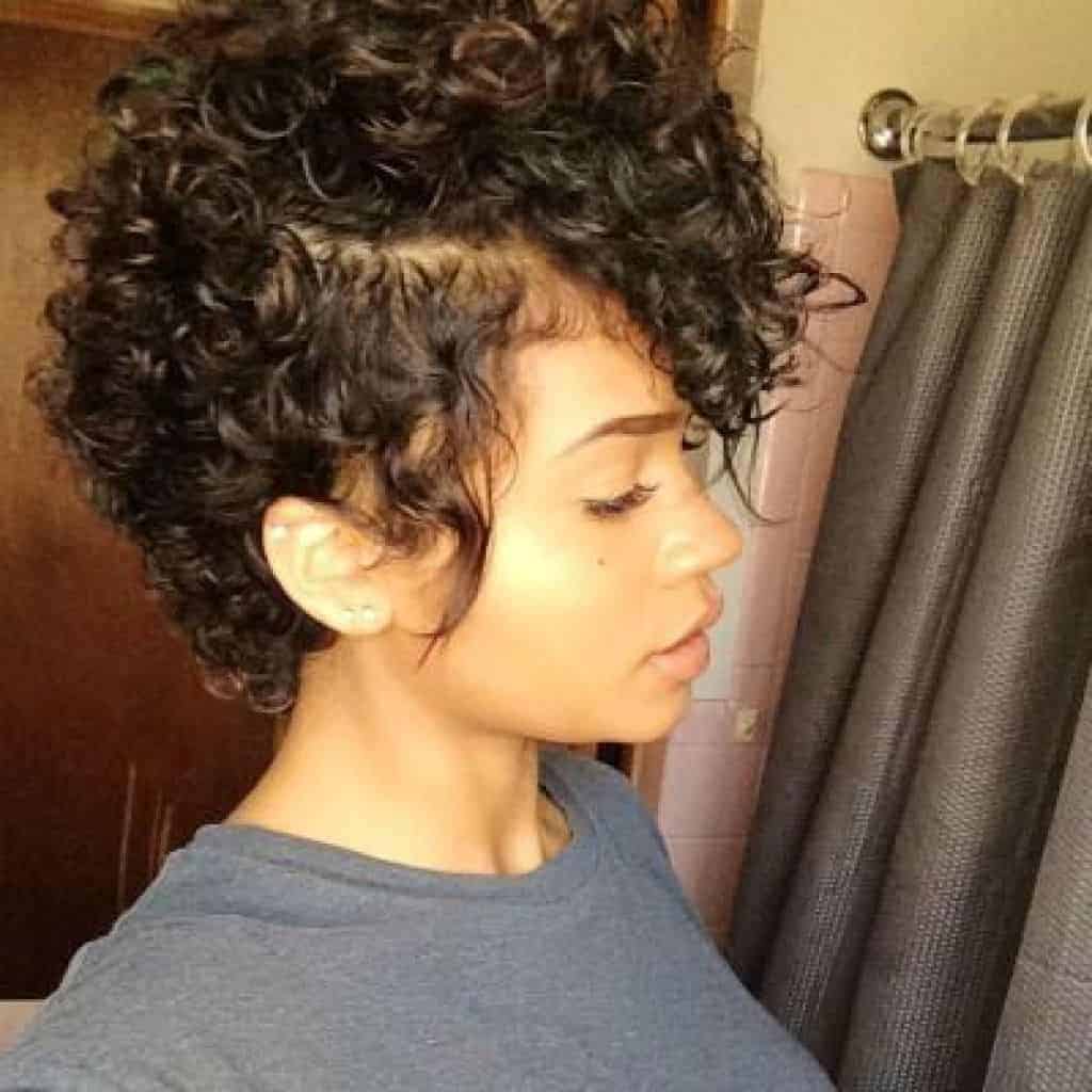 Curled hairstyle