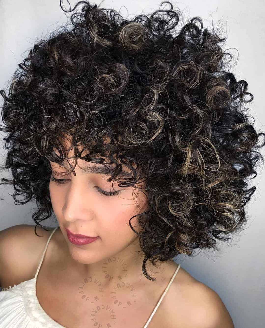 Curled hairstyle