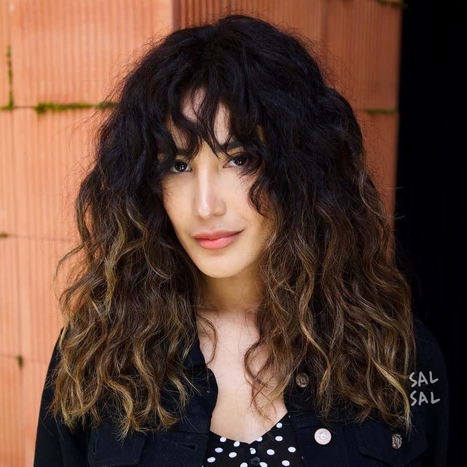 Curled hairstyle
