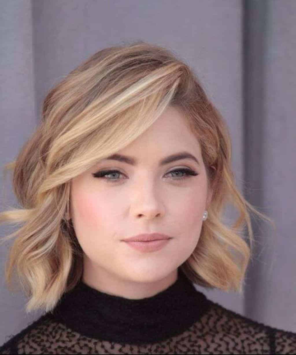 Hairstyles for round fcae