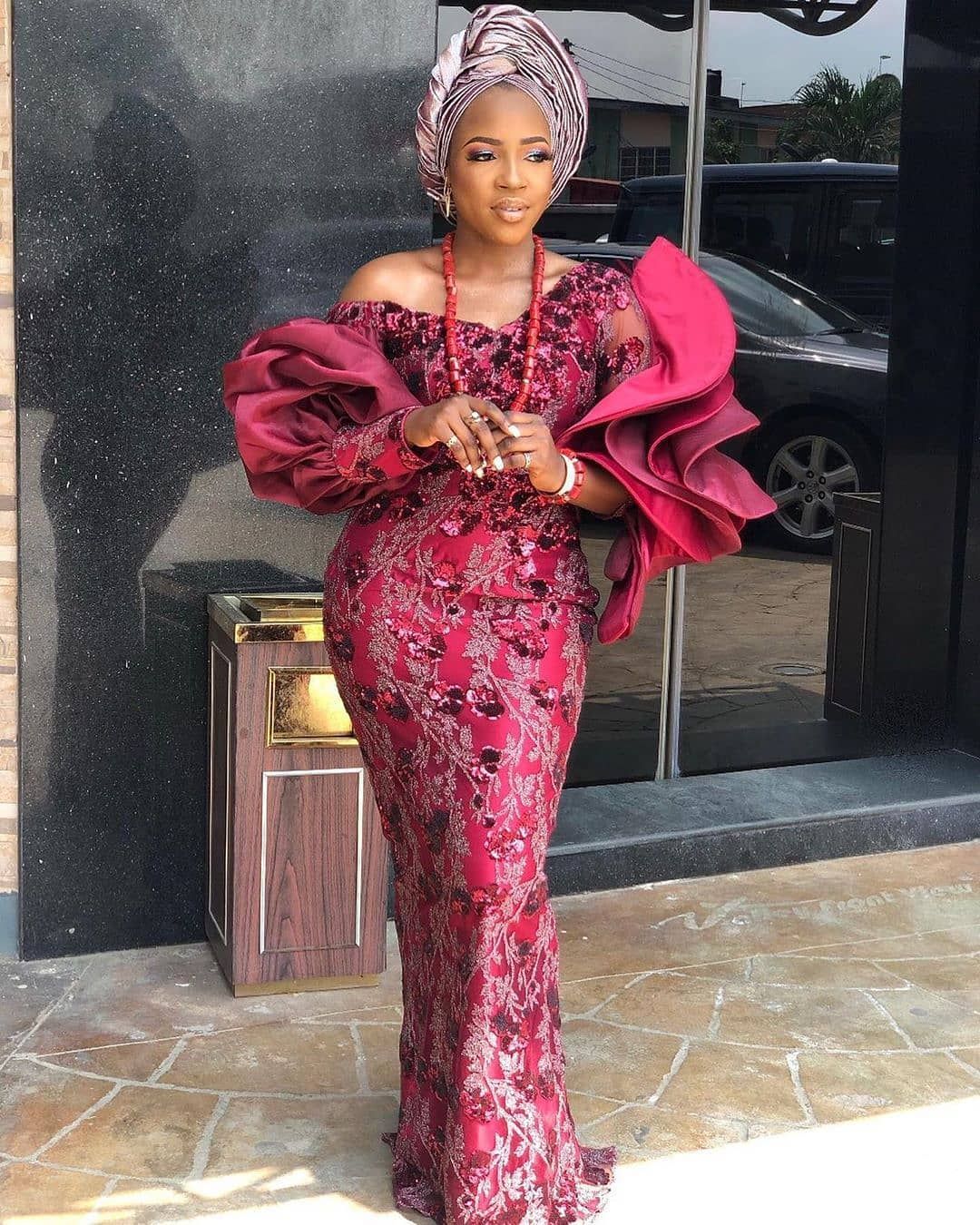 40 Latest Short Lace Gown Styles - For Asoebi and Owambe 2022-2023 -  Claraito's Blog