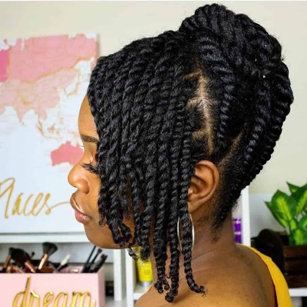 Natural hiar twist out