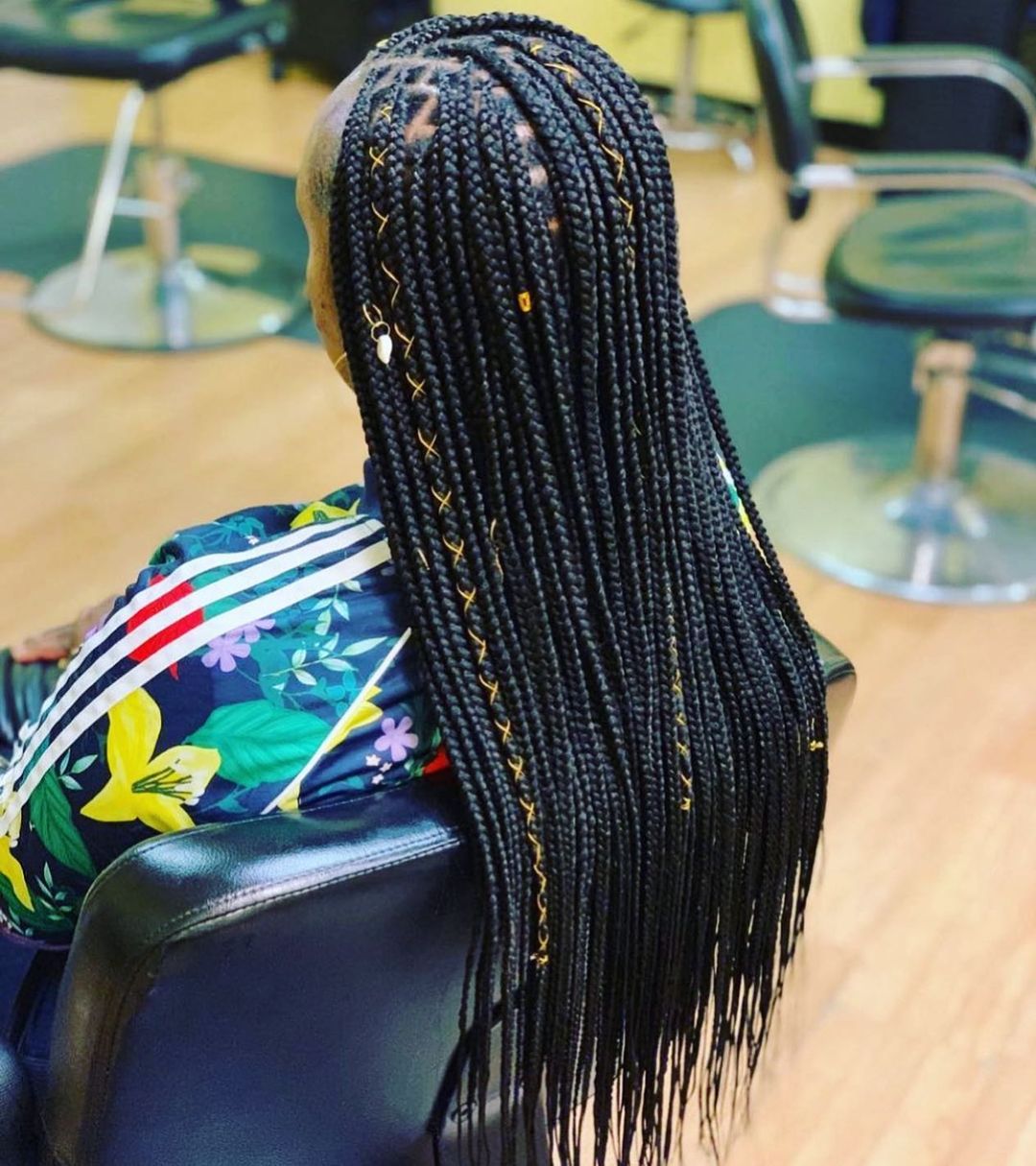 Well Detailed Long Knotless Braid