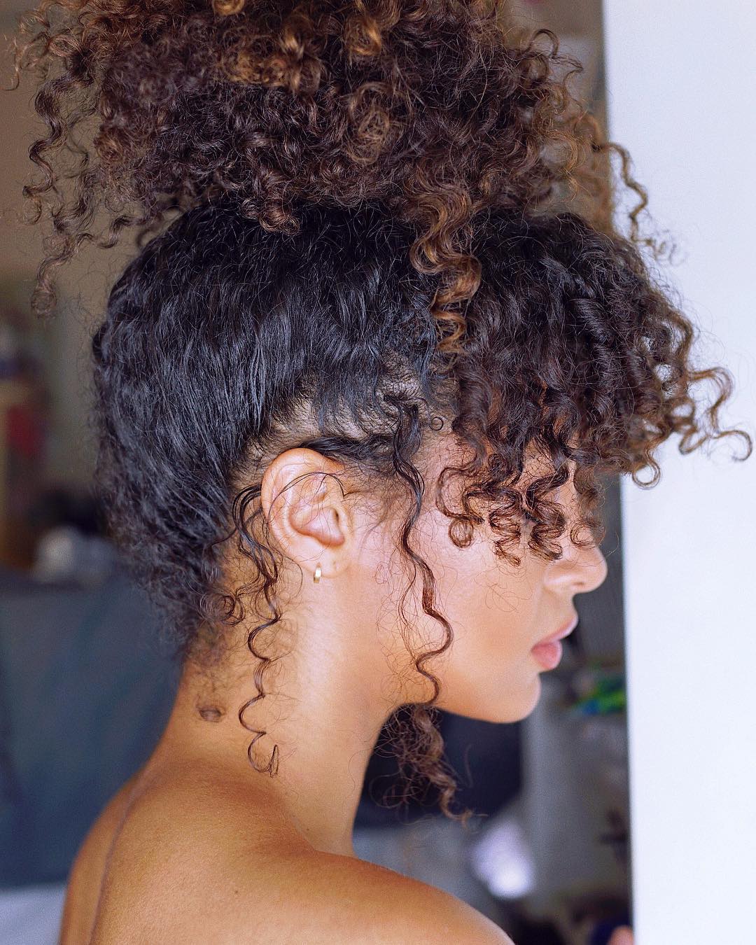What Is 2c Curly Hair? 15 Style Ideas For 2c Curly Hair | ThriveNaija
