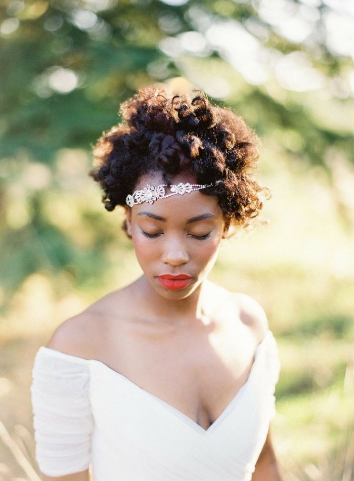 Bridal Afro For A Laid Back Vibe