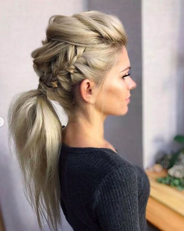 Medium hair hairstyle