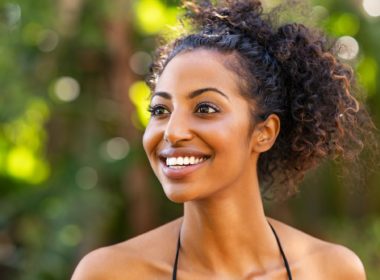 woman with natural hair