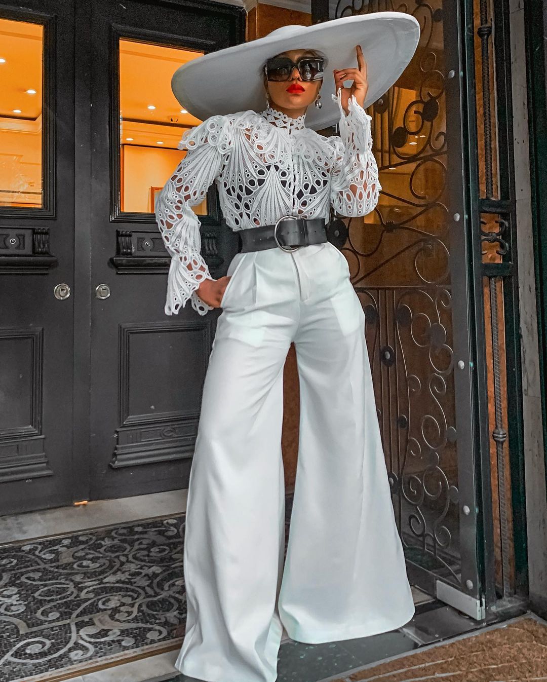 Jennifer Oseh Shows Glamour In All White Outfit