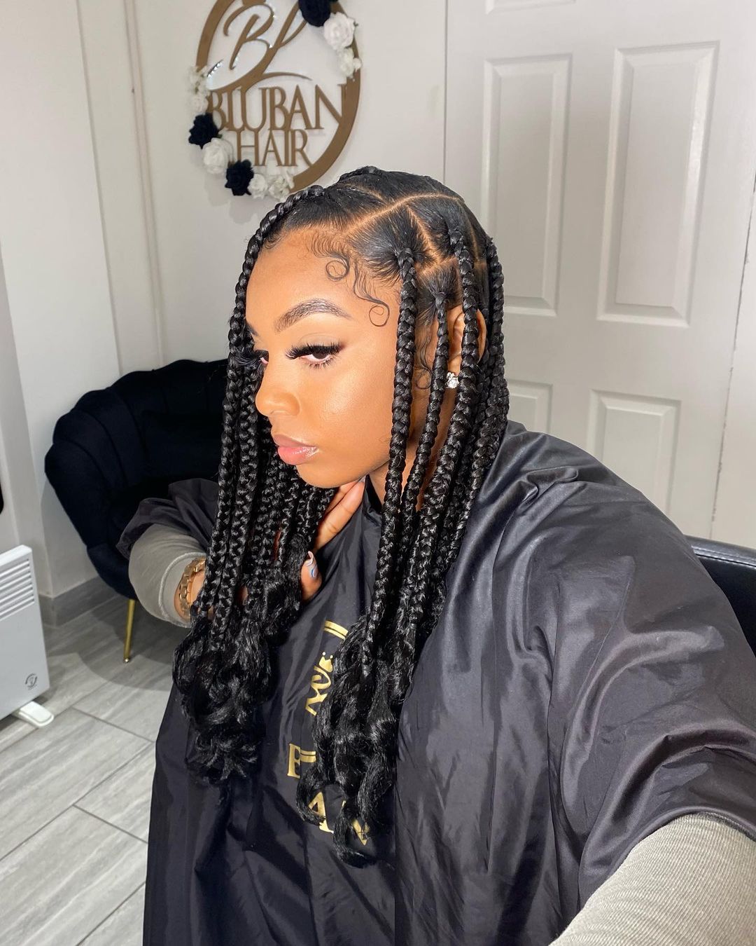 Large Knotless Braids