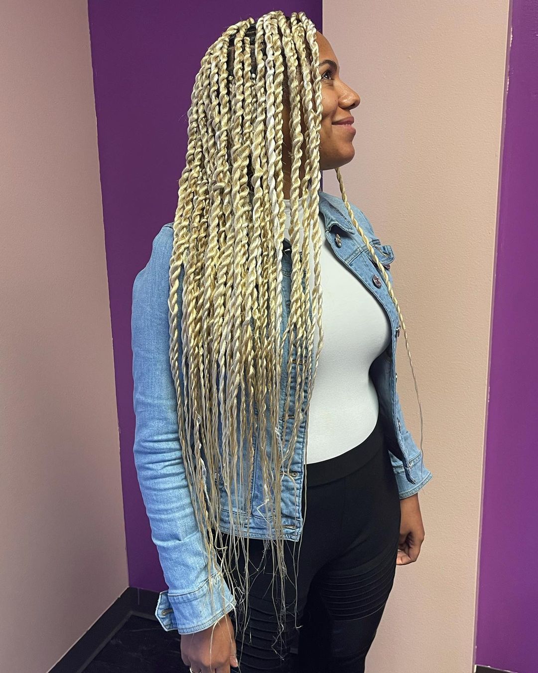 Medium Blonde Senegalese Twist