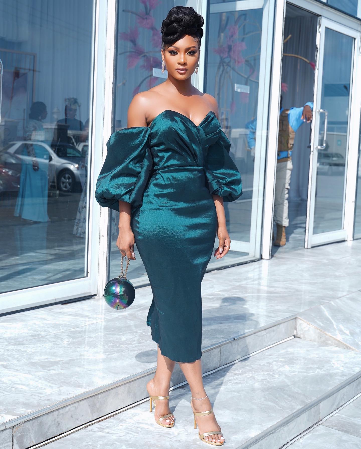 Osas Ighodaro- Rocking Green And Owning Th