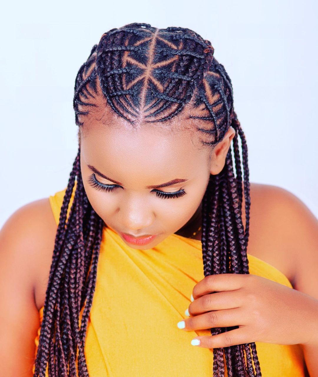 African Mixed Triangle Braids
