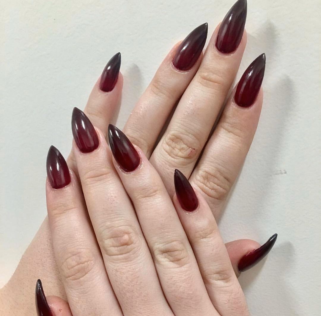 Burgundy-ands-black-ombre-nail