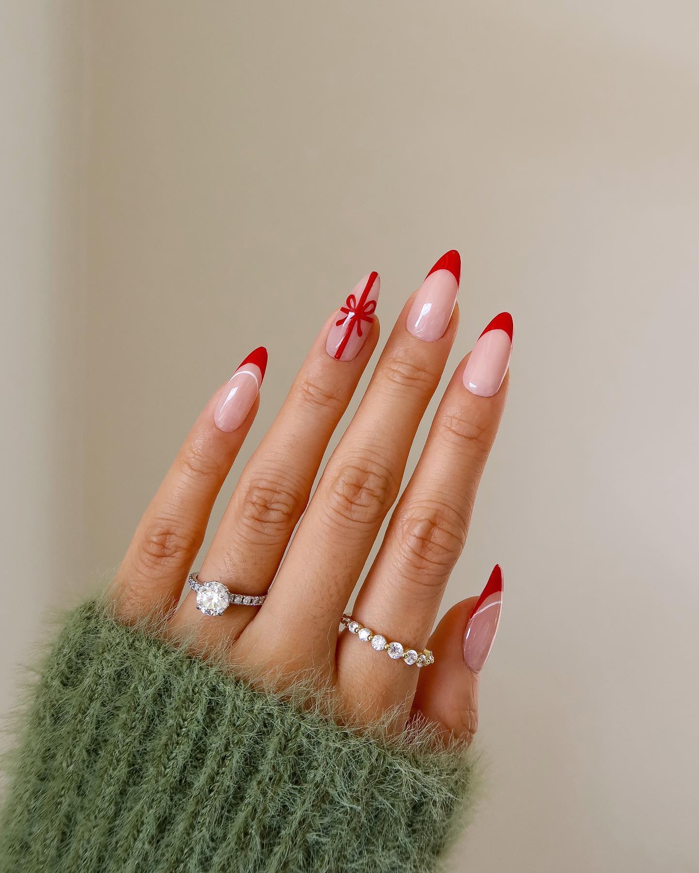 Minimalist Gift Red Nails
