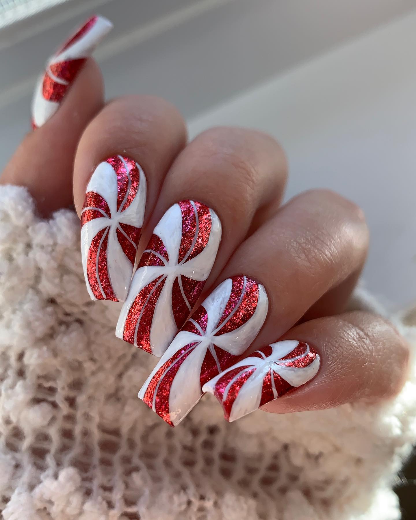 Peppermint Candy Christmas Nails