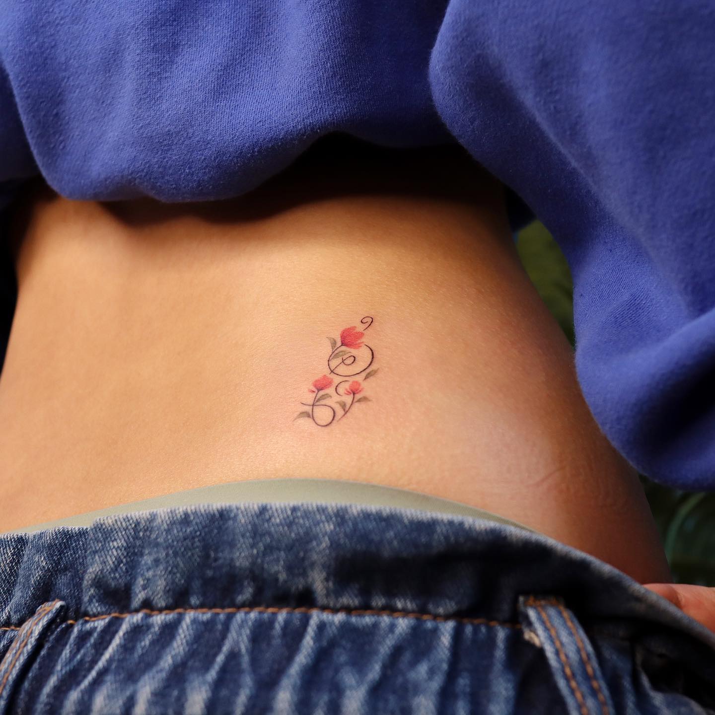 Hakuna Matata + Cancer Sign + Flower Tattoo Design