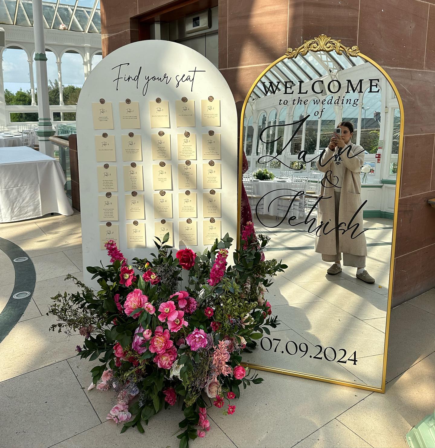 Mirror Welcoming Sign and Find Your Seating Plan