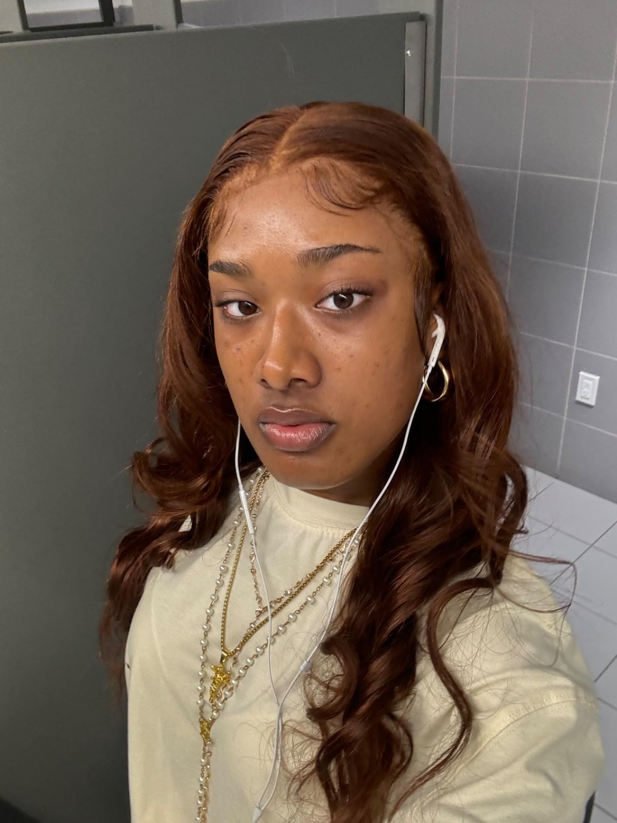 Modern chocolate plucked wig