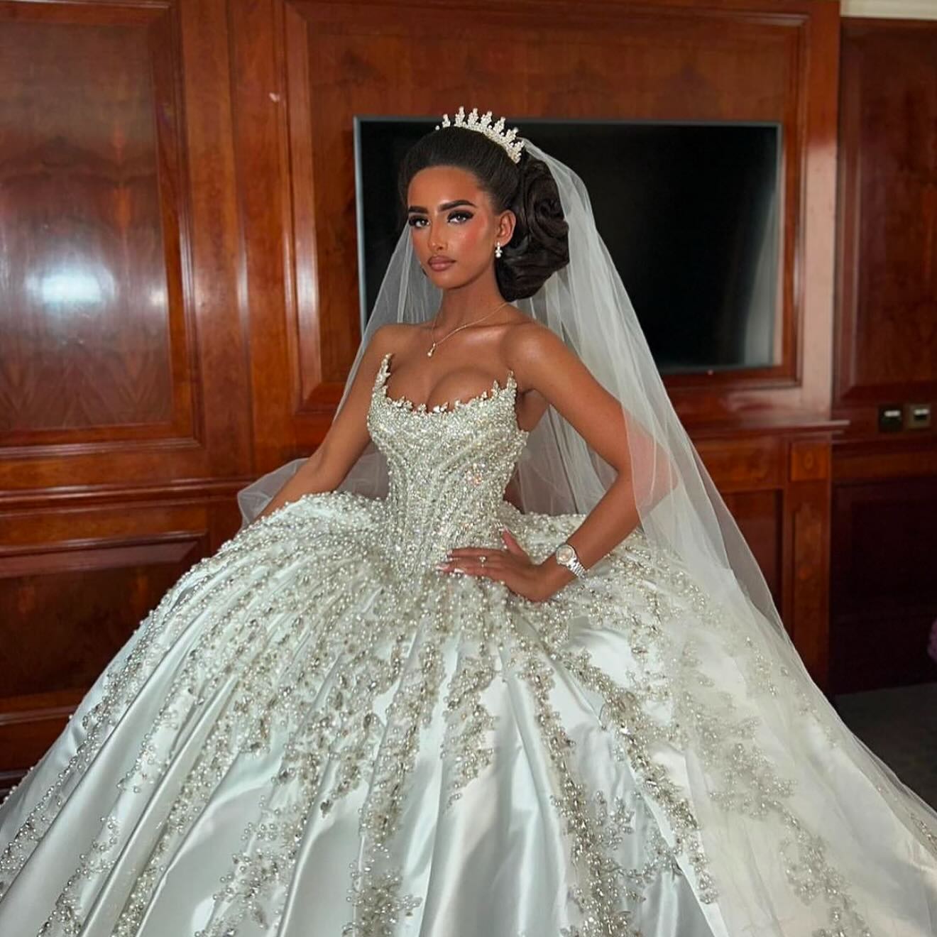 Classy Bridal Big Hairstyle