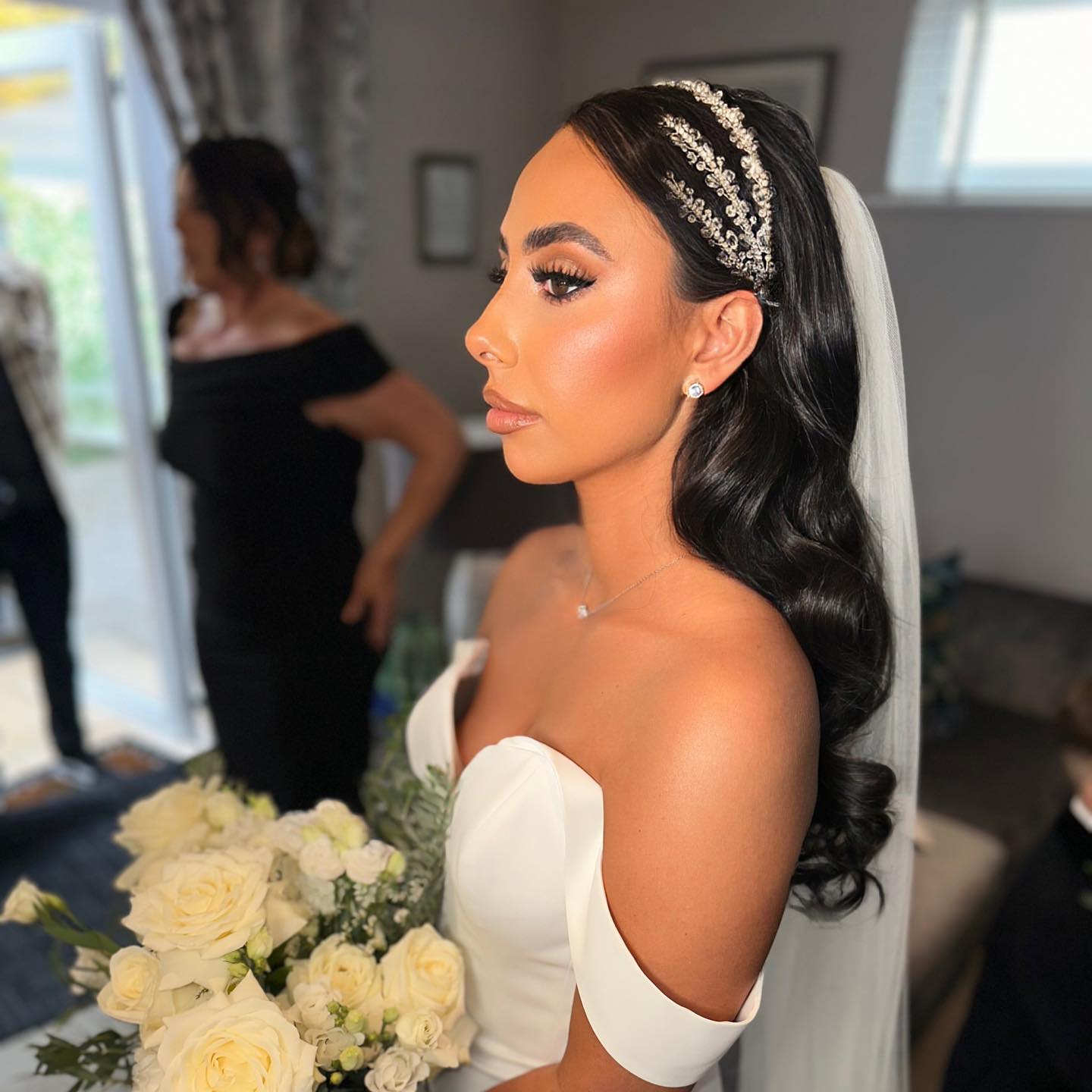 Bouncy Wedding Hairstyle