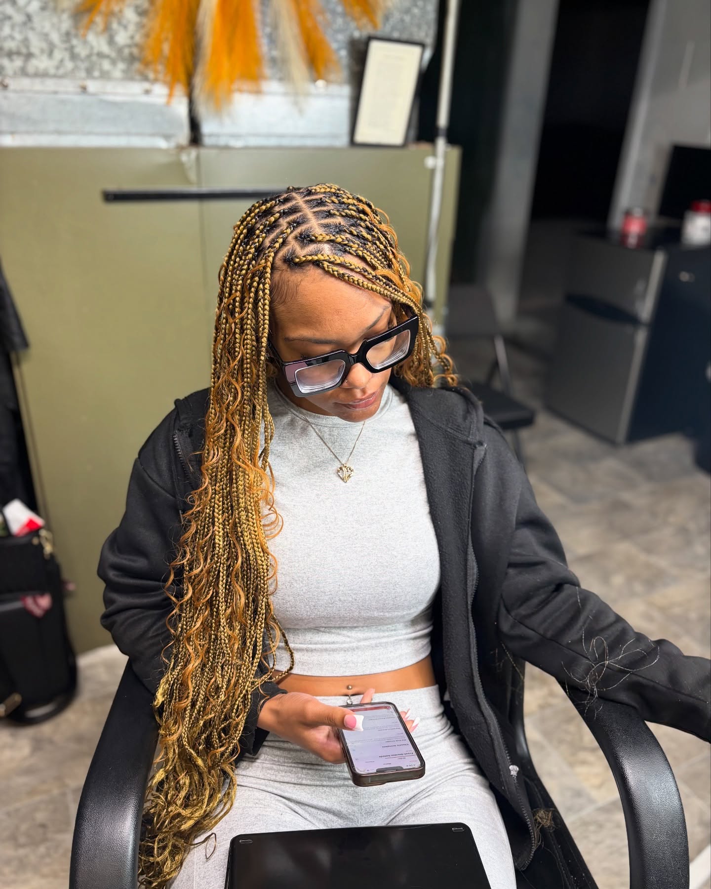 Long Length Knotless Braids