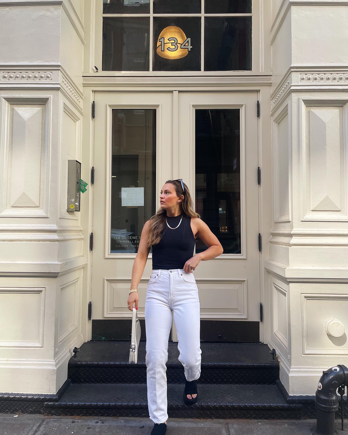 Summer Fashion With White Jeans