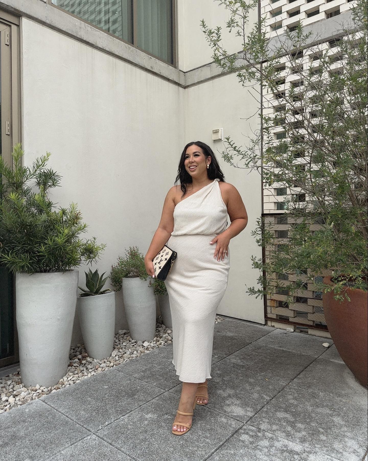 Curvy mid-length one shoulder gown