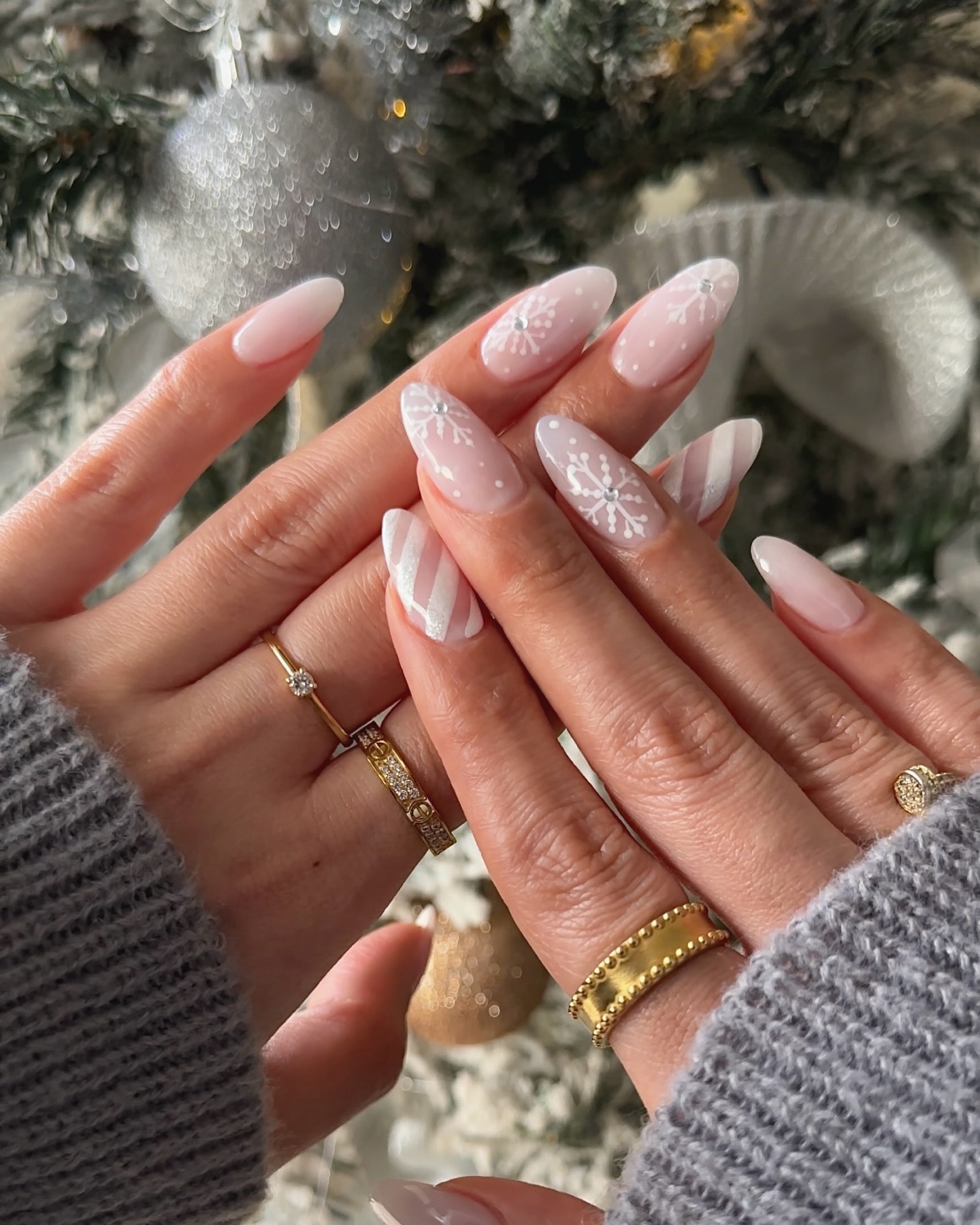 Simple Winter Nail Set