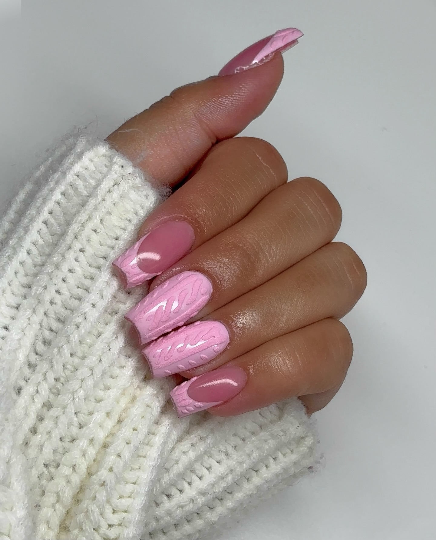 Pink Sweater Winter Nails