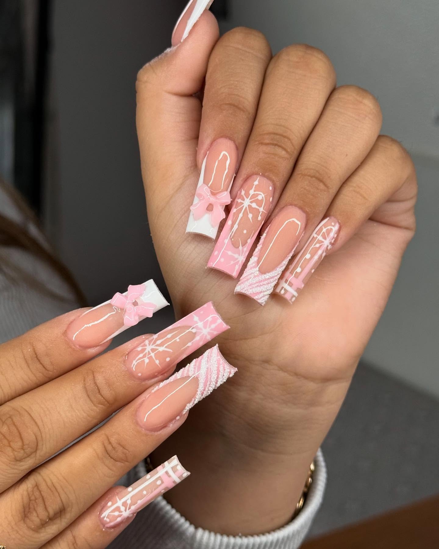 Snowflakes Winter Nails