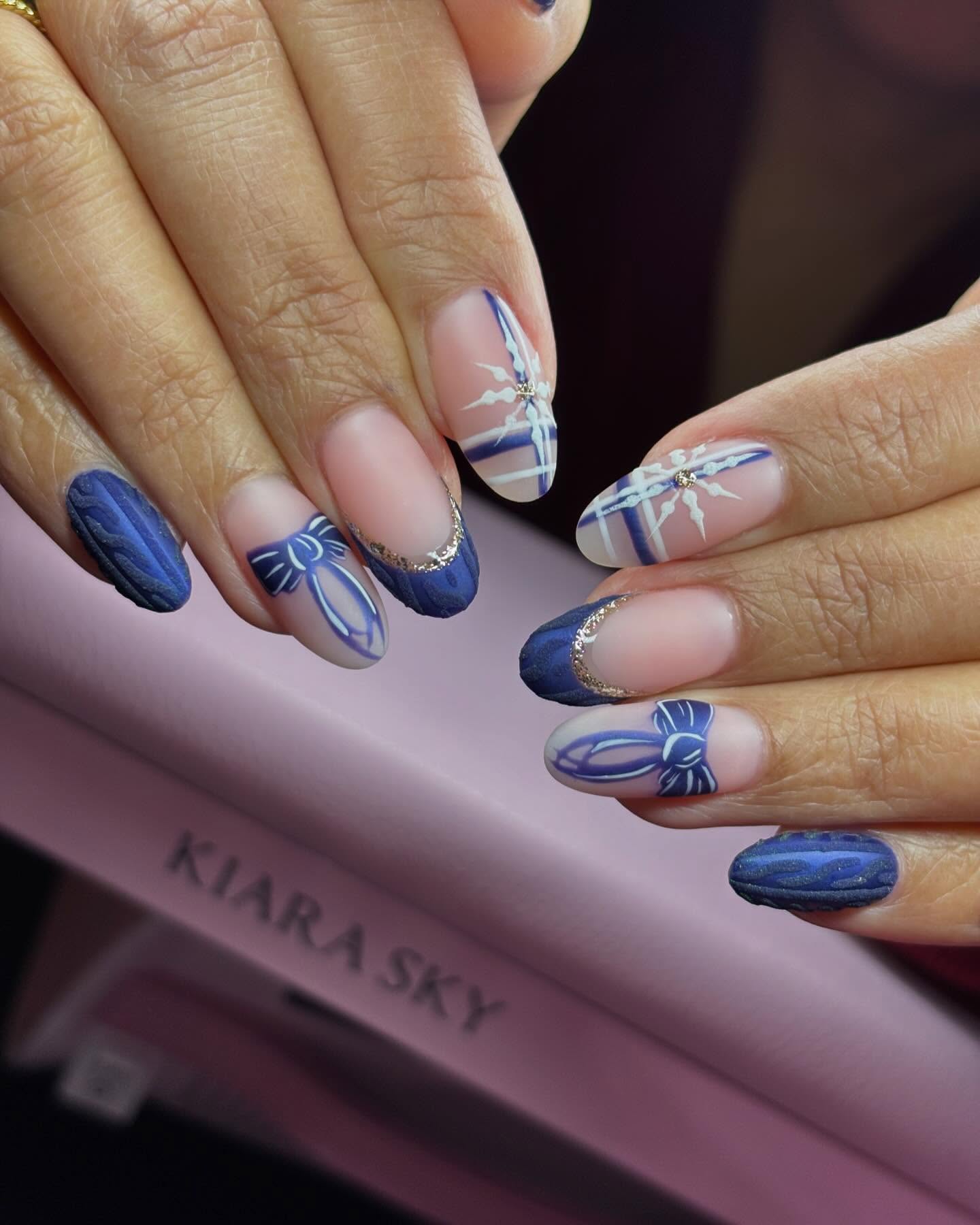 Blue Bow Sweater Nails