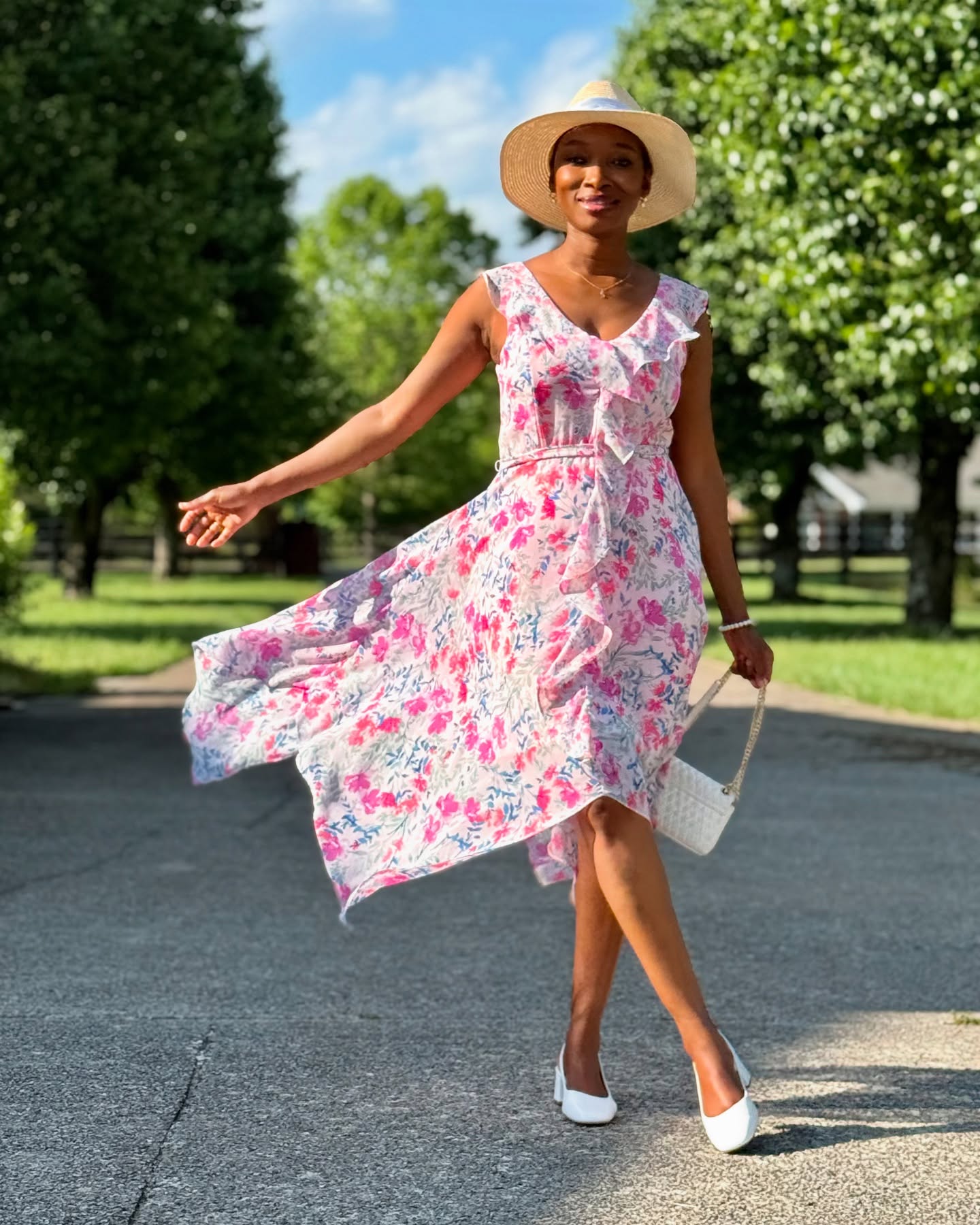 Bold Pattern Floral Dress with Hat