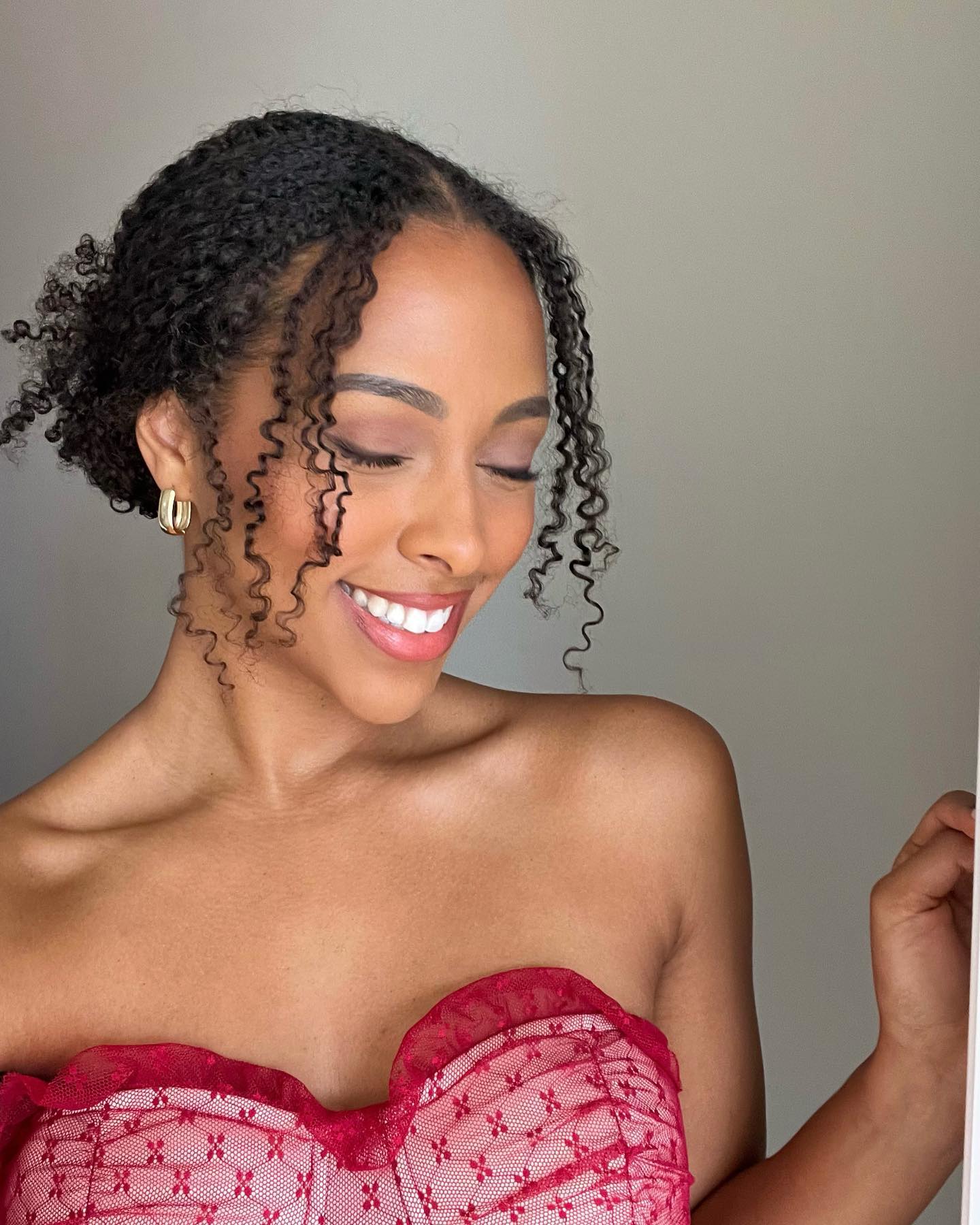 Curly Bun With Faux Bang