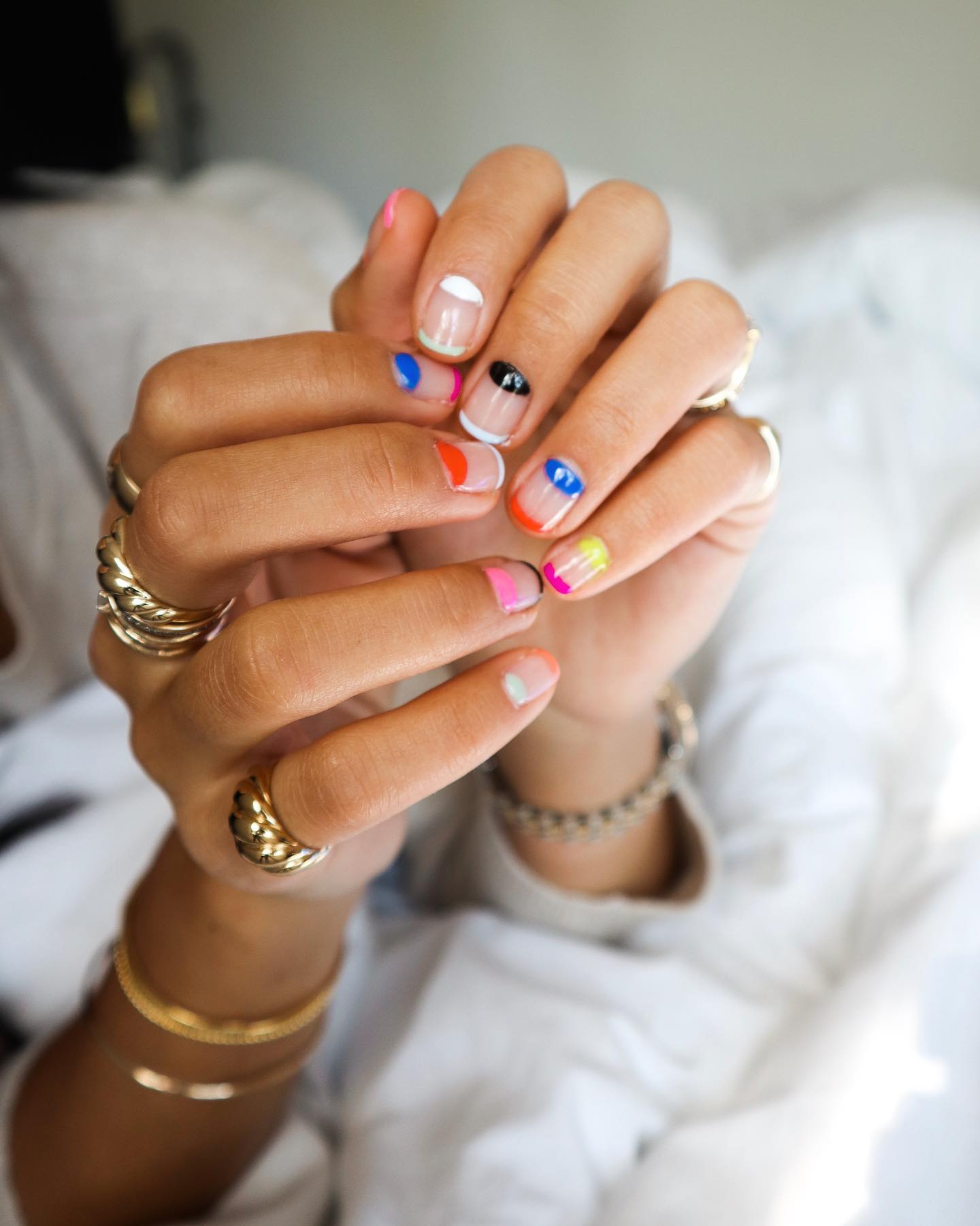 Rainbow End Nails Tip Mismatched