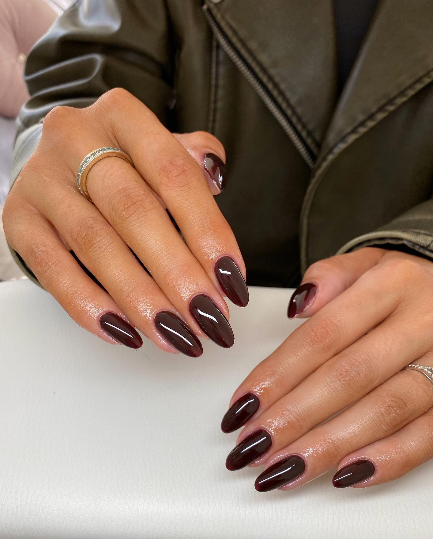 Cinnamon Spice Brown Nails