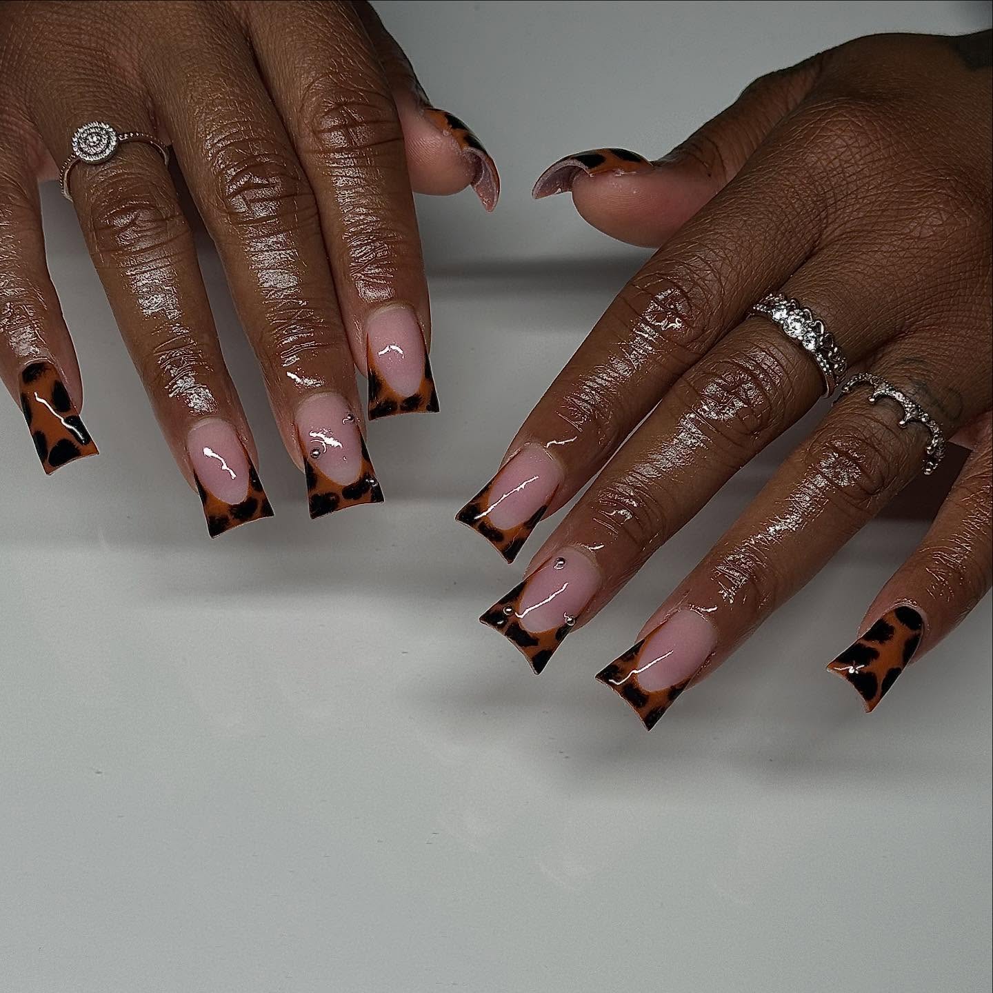 Cute Duck-Shaped Nails