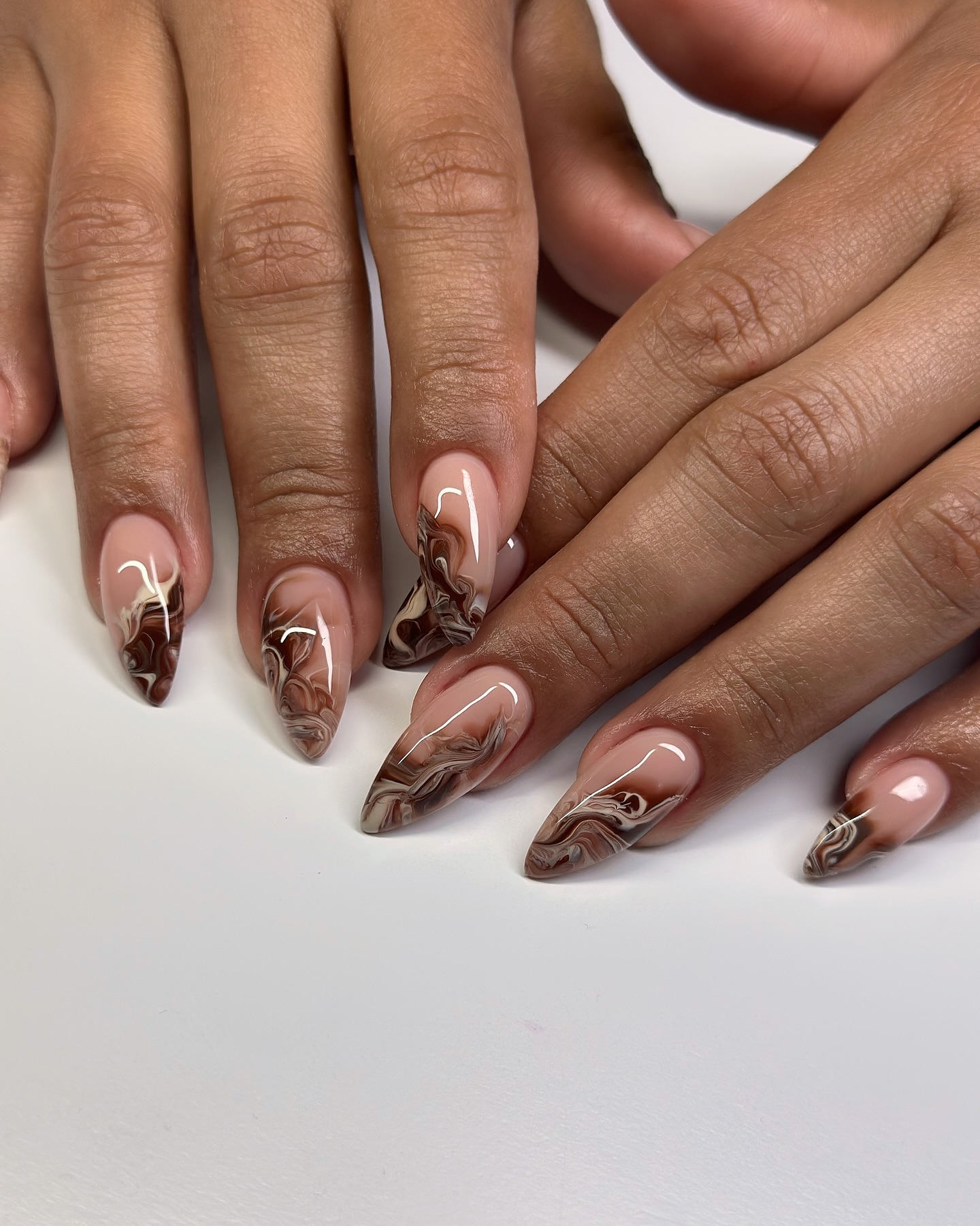 Mixed Coffee and Milk Fall Dip Nails