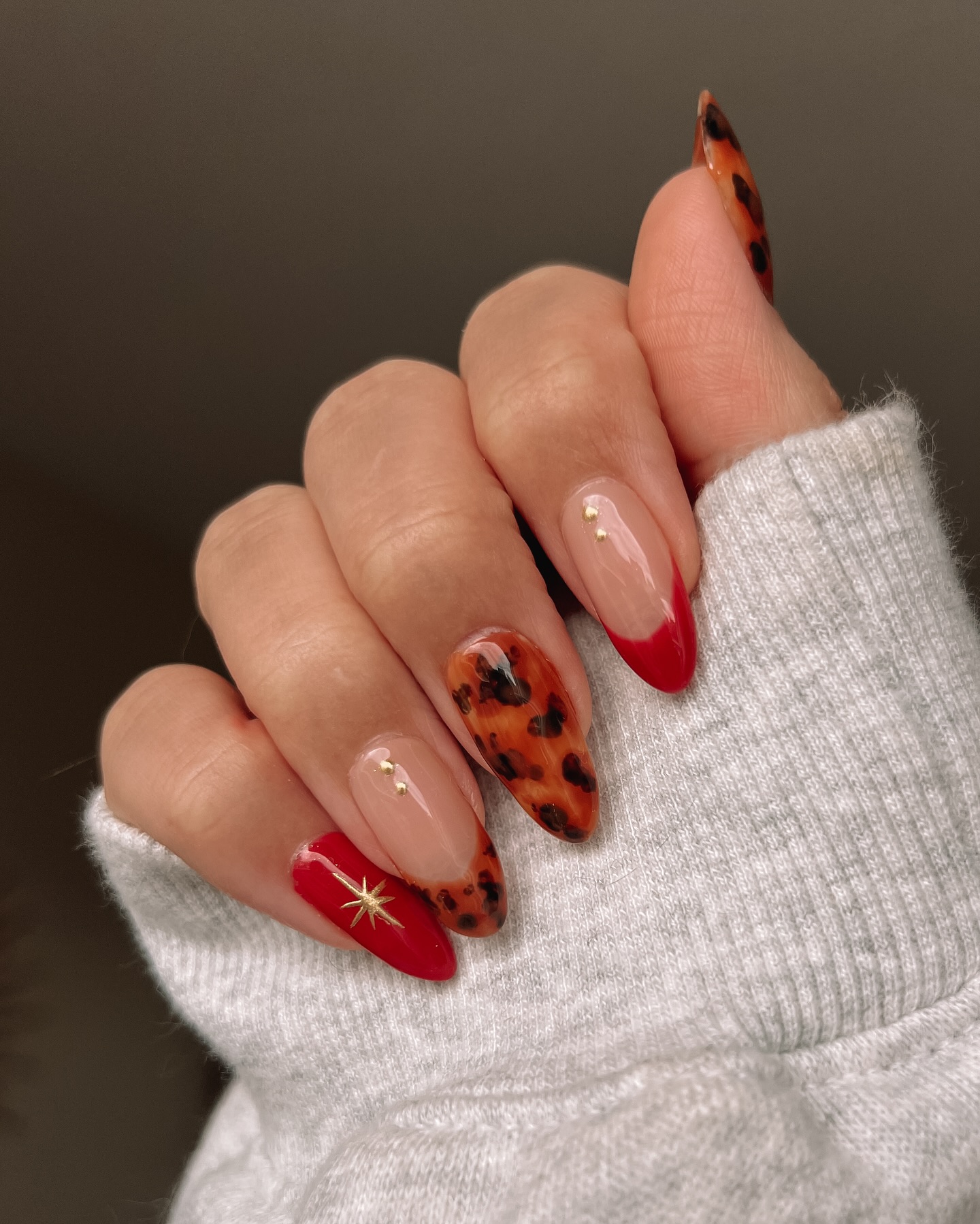 Red and Brown Tortoise Nails
