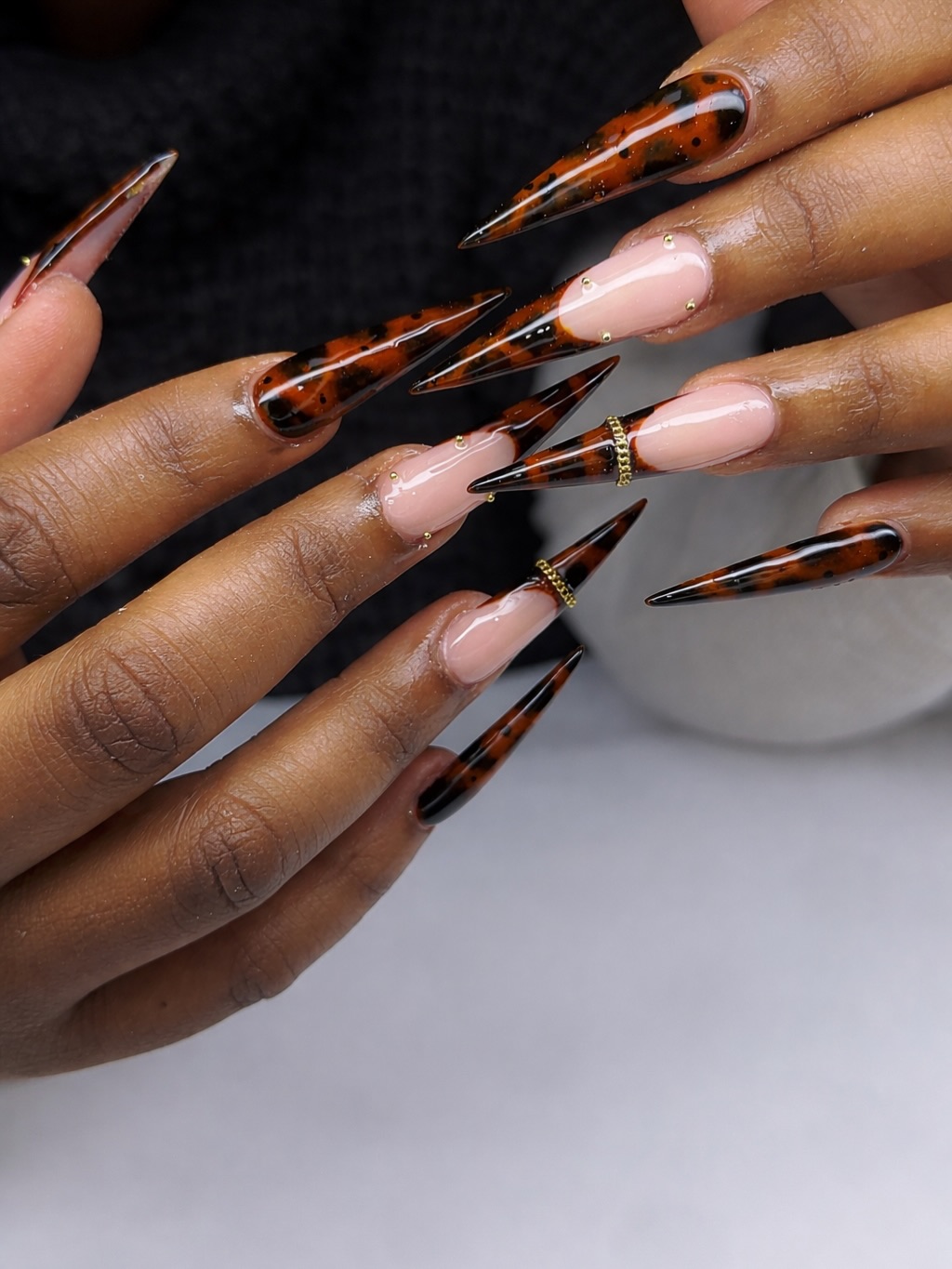 Tortoiseshell Vibes Mixed with Soft Nude and Golden Accents