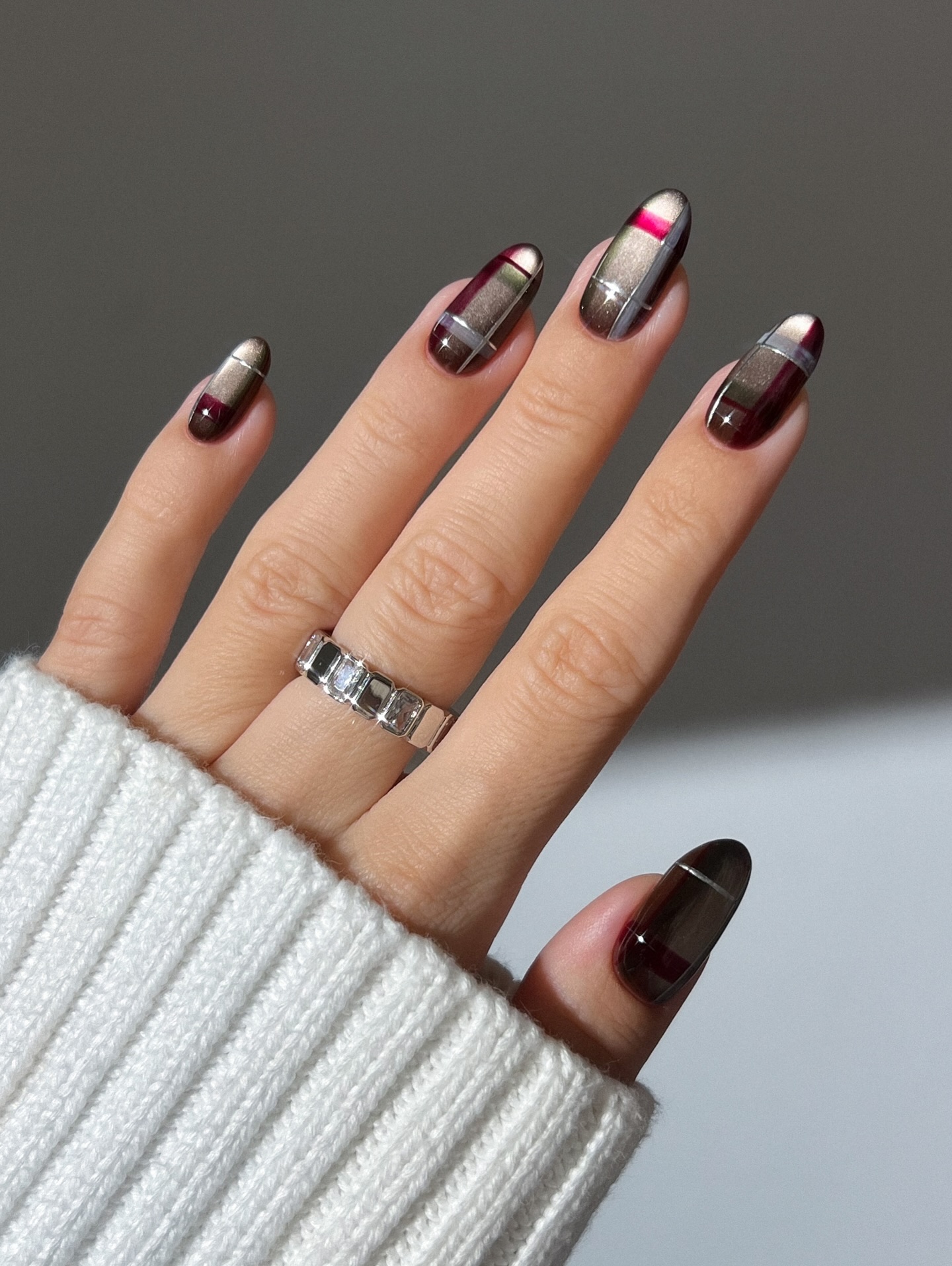 Cozy Velvet Plaid Nails