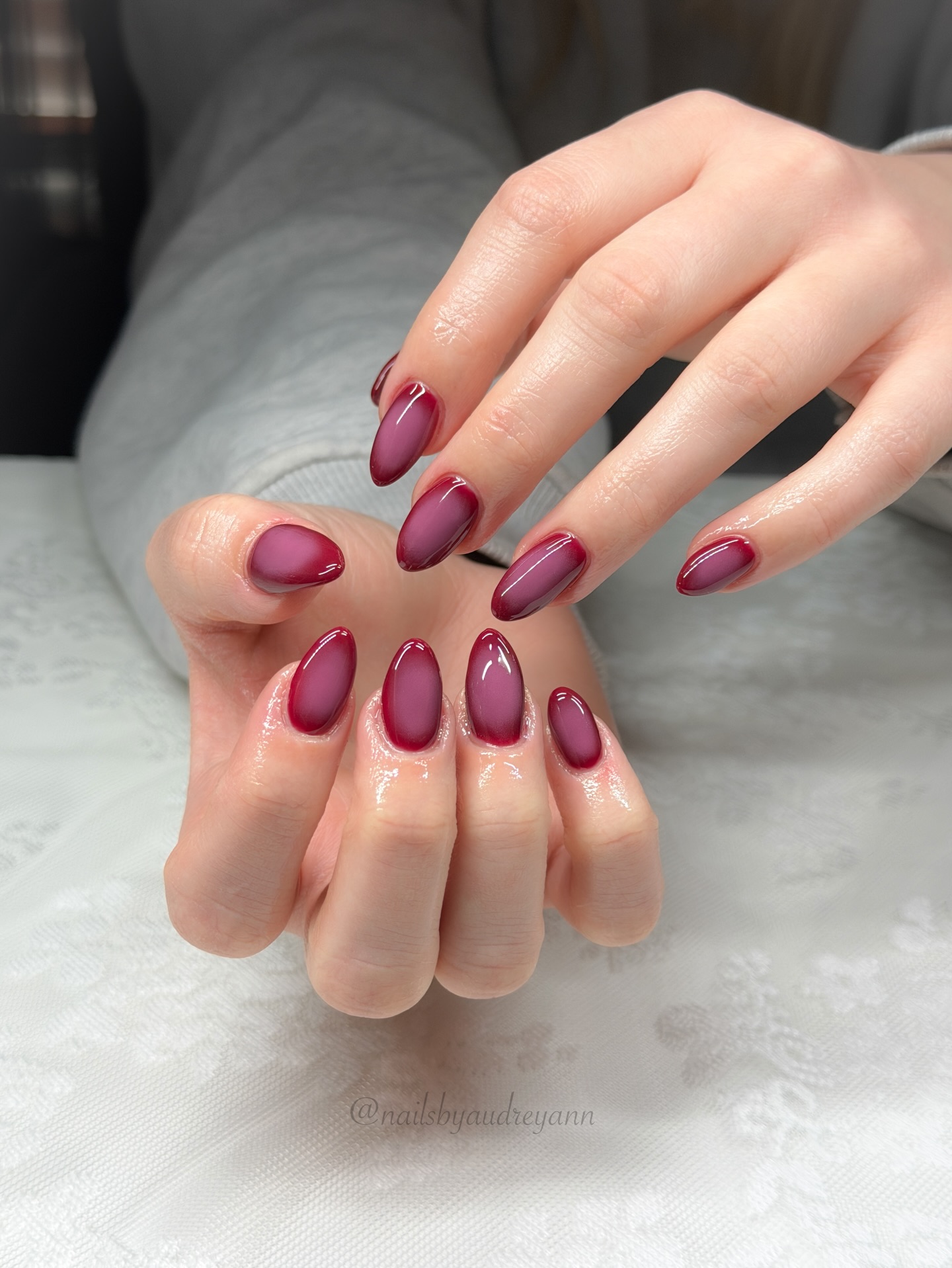 Light Raspberry Press-on Nails